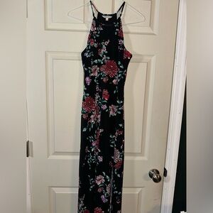 Super cute black dress